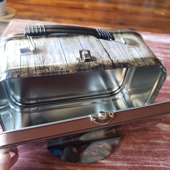 John Wayne Retro Metal Lunch Box - "The Duke" - Cowboy - Patriotic - Picture 3 of 10